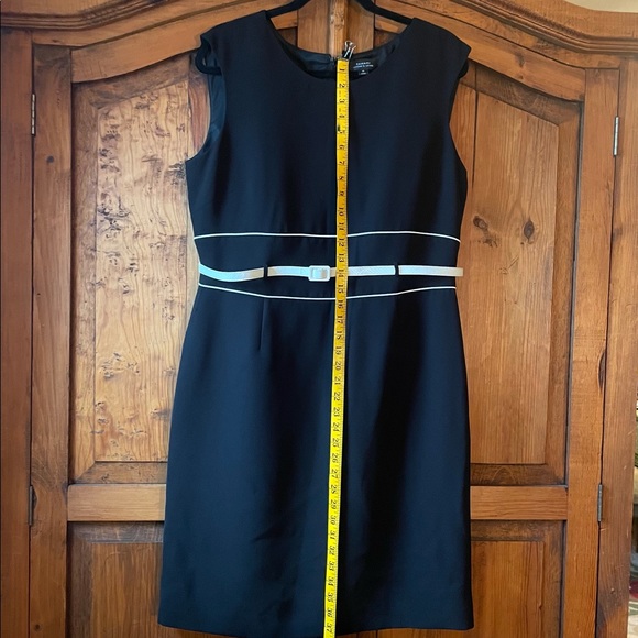 Tahari black sleeveless dress size 14 NWT - Picture 4 of 6